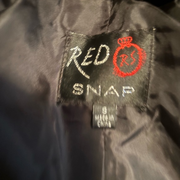 Small black coats - Picture 3 of 6